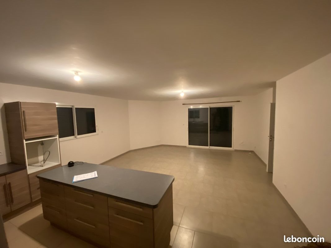 Maison à louer, 90m², Cour-Cheverny