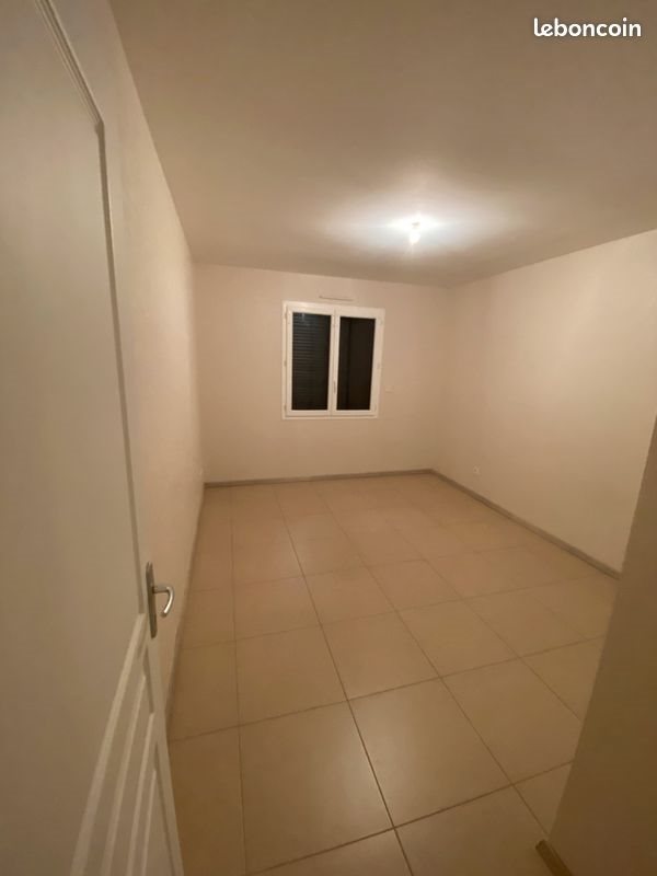 Maison à louer, 90m², Cour-Cheverny