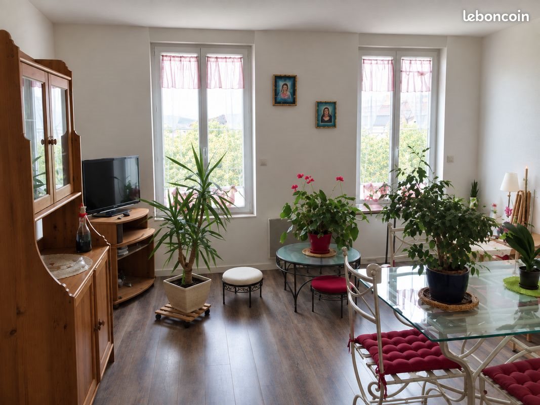 Appartement à louer, 68m², Suippes