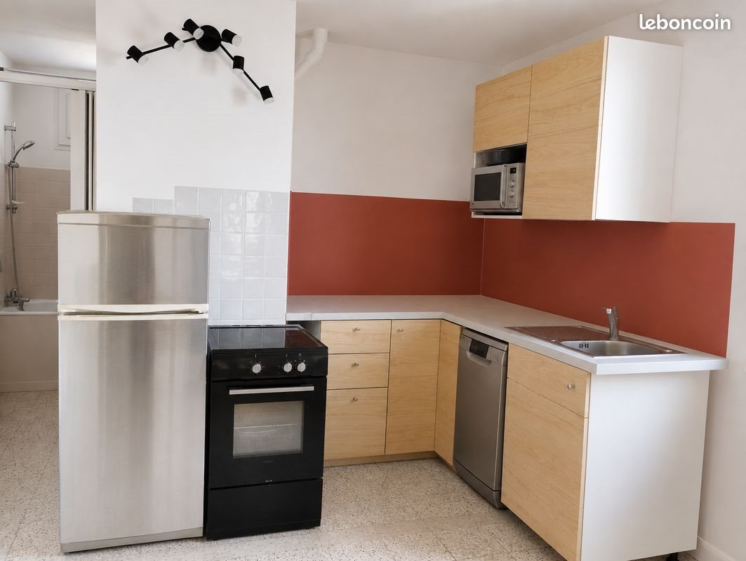 Appartement à louer, 60m², Nîmes