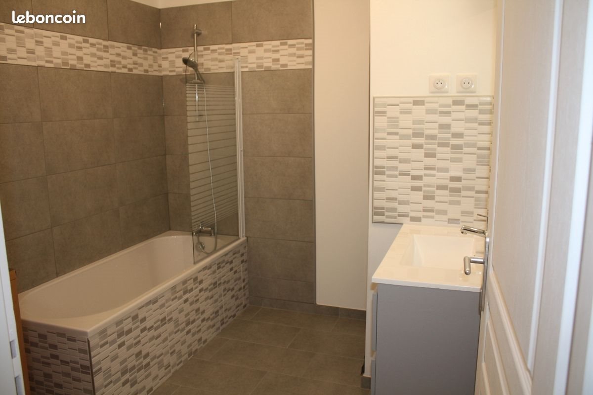Appartement à louer, 70m², Lemud