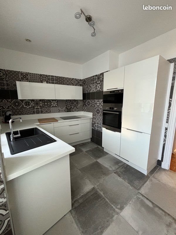 Appartement à louer, 73m², Pau