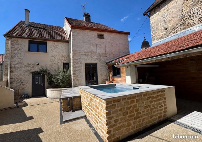 Maison à louer, 135m², Autrey-lès-Gray