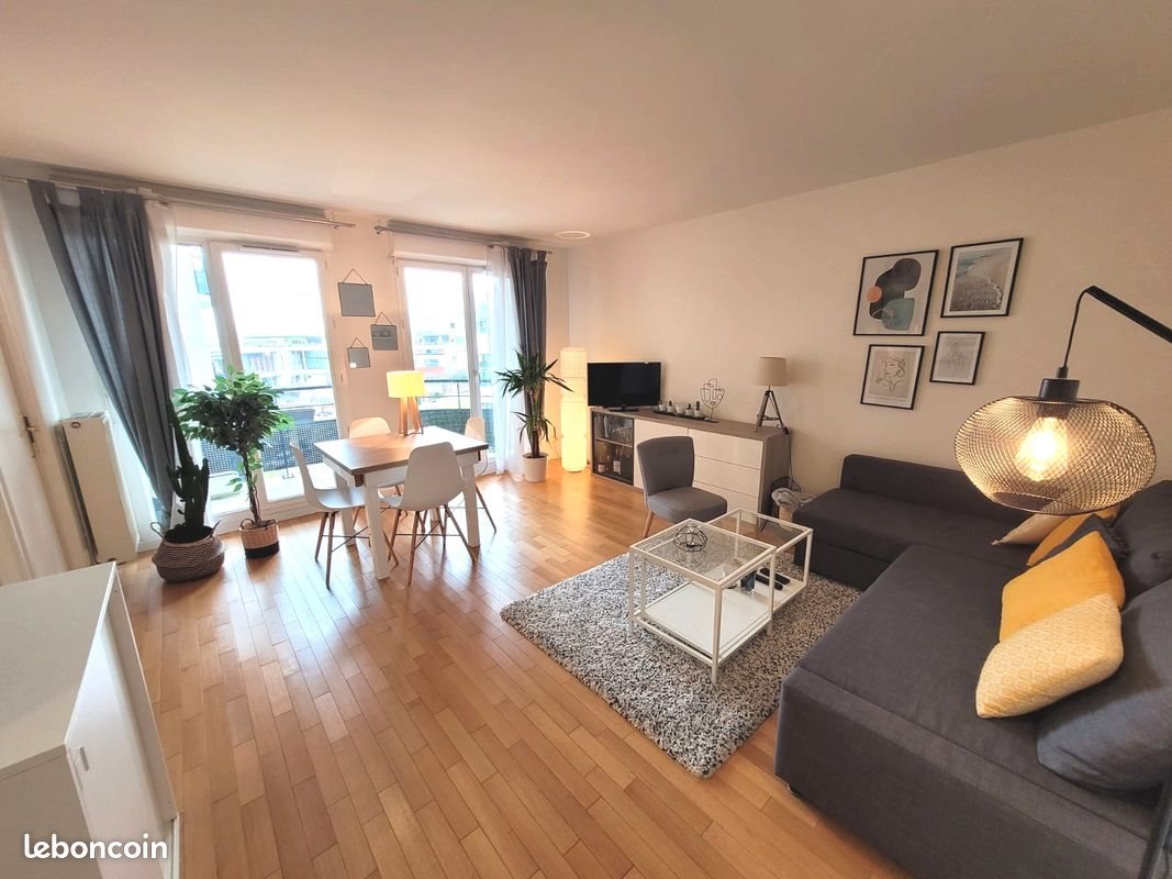 Appartement à louer, 43m², Courbevoie