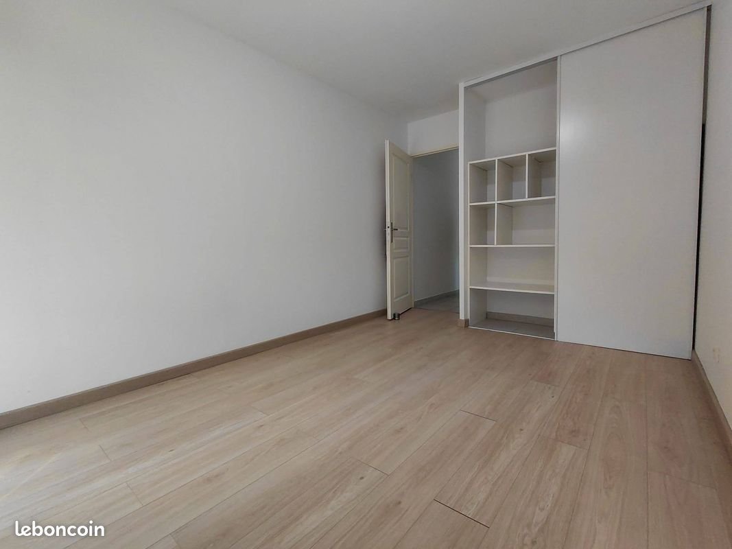 Appartement à vendre, 64m², Montélimar