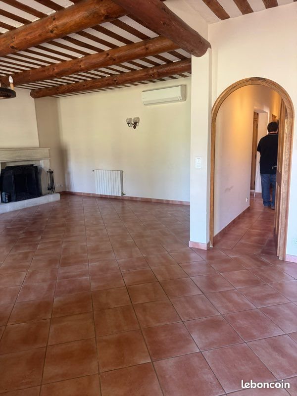 Maison à louer, 98m², Carpentras