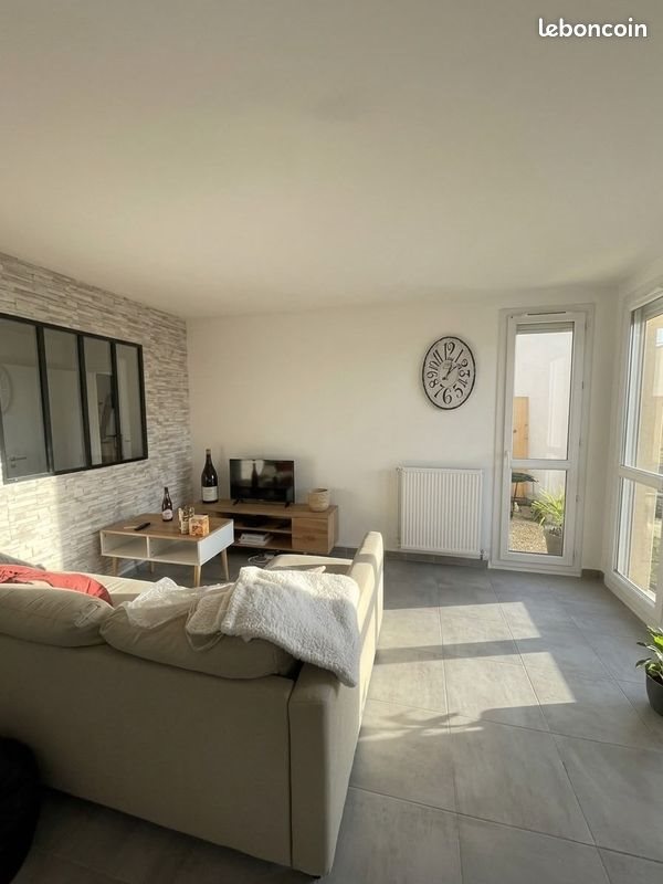 Appartement à louer, 71m², Guilherand-Granges