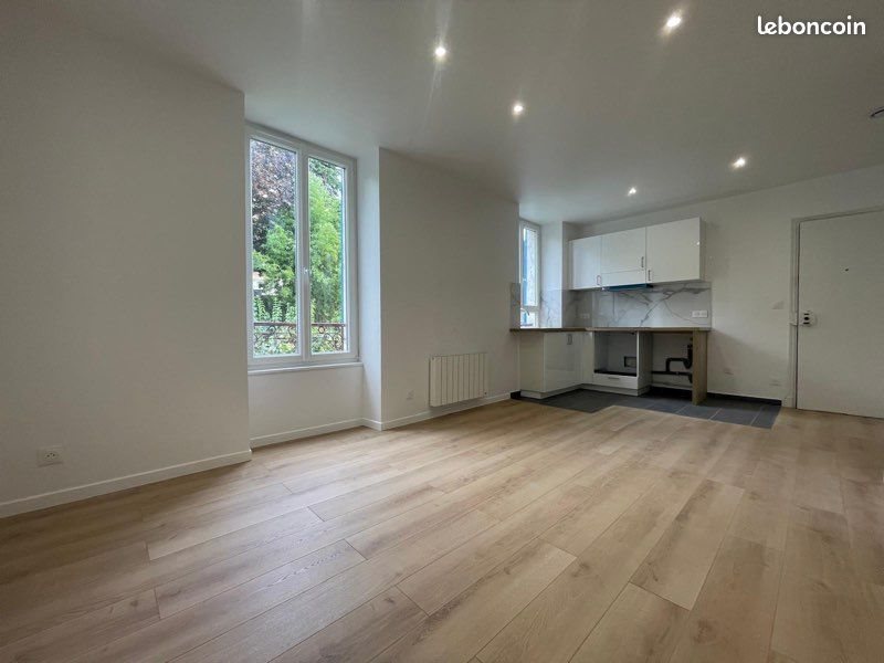 Appartement à louer, 33m², Corbeil-Essonnes