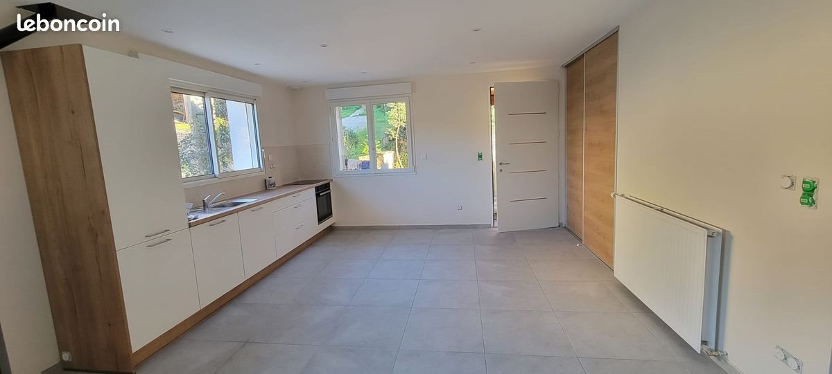 Maison à louer, 90m², Saint-Germain-Laprade