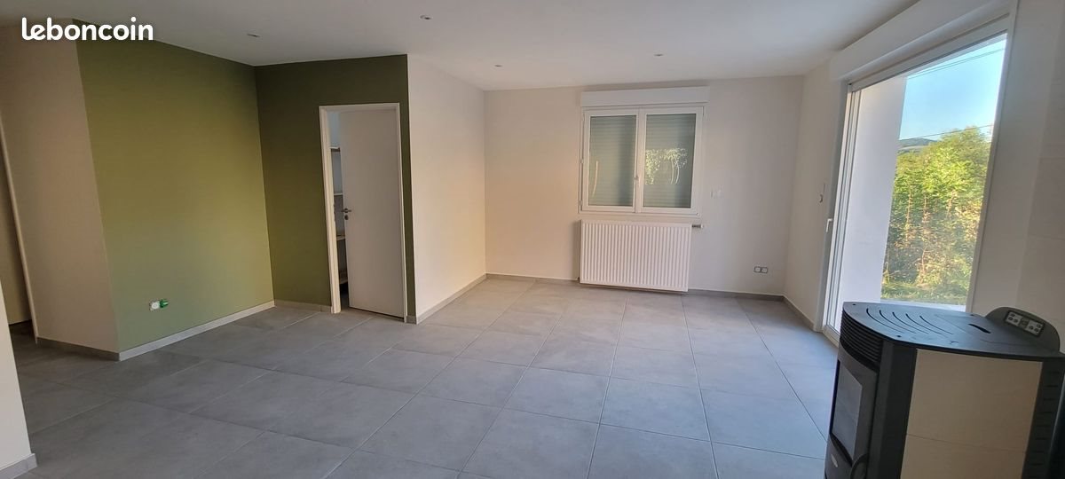 Maison à louer, 90m², Saint-Germain-Laprade