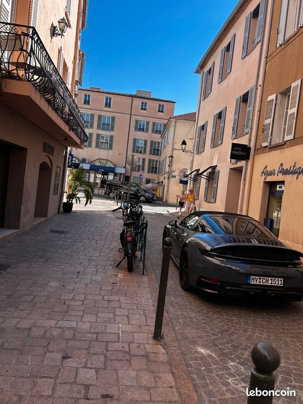 Appartement à louer, 27m², Fréjus