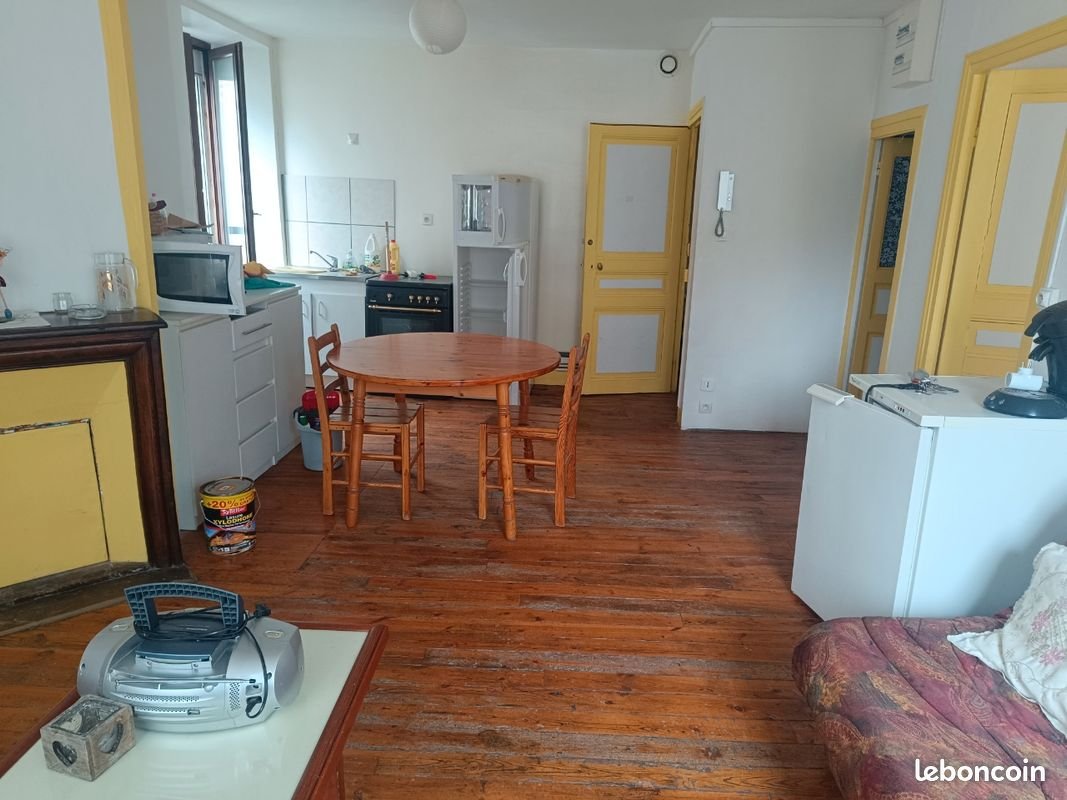 Appartement à louer, 36m², Bourg-Lastic