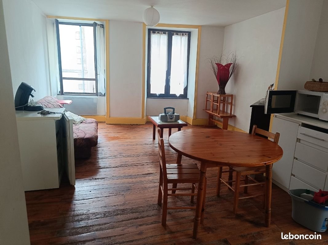 Appartement à louer, 36m², Bourg-Lastic