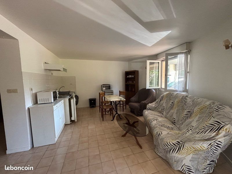 Appartement à louer, 38m², Corenc