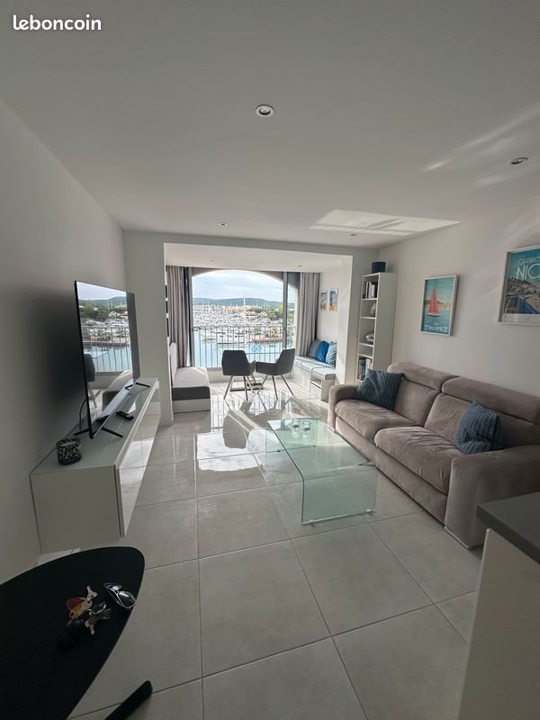 Appartement à louer, 28m², Cogolin