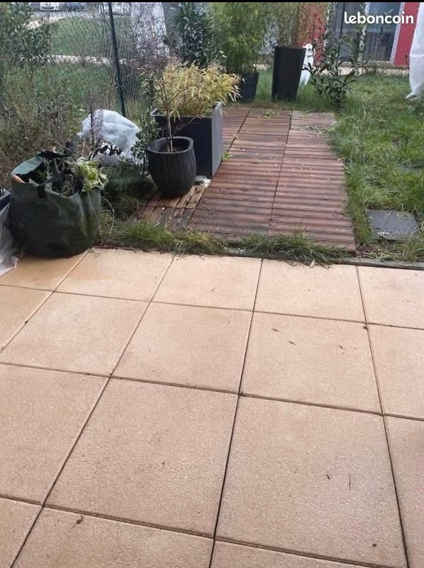 Appartement à louer, 28m², Saint-Apollinaire