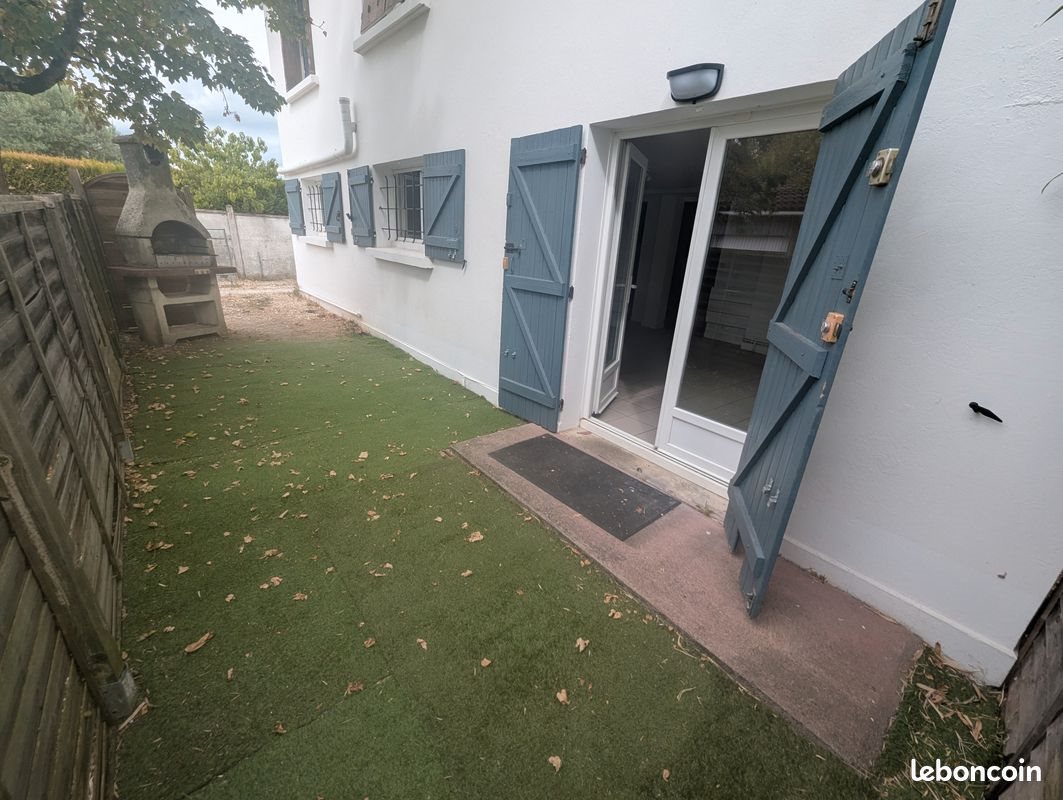 Appartement à louer, 45m², Pessac