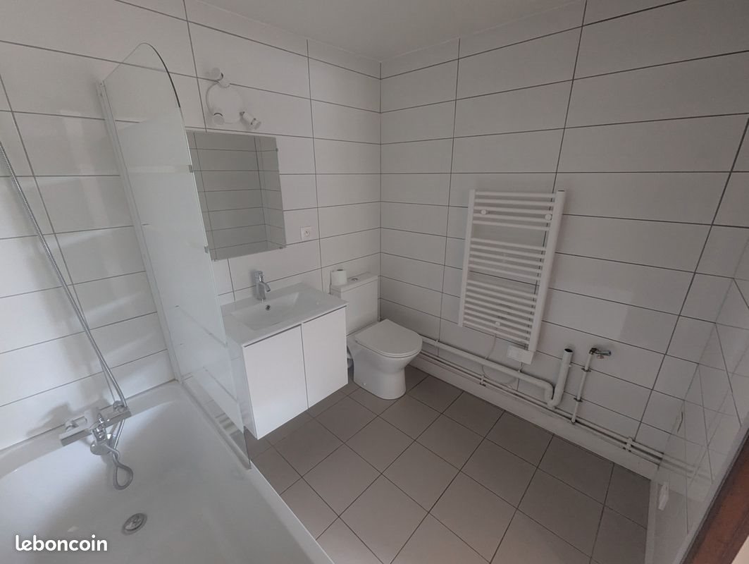 Appartement à louer, 45m², Pessac