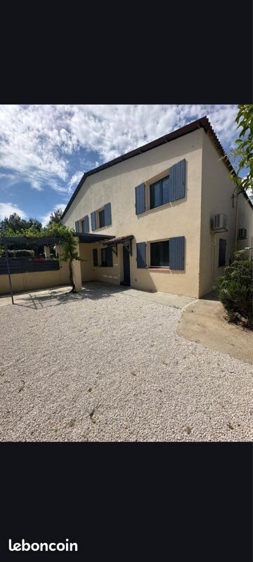 Maison à louer, 60m², Saint-Martin-de-Crau