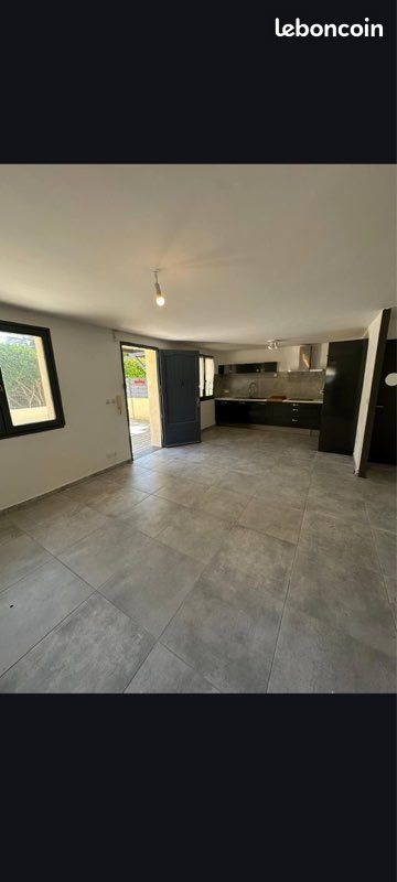 Maison à louer, 60m², Saint-Martin-de-Crau