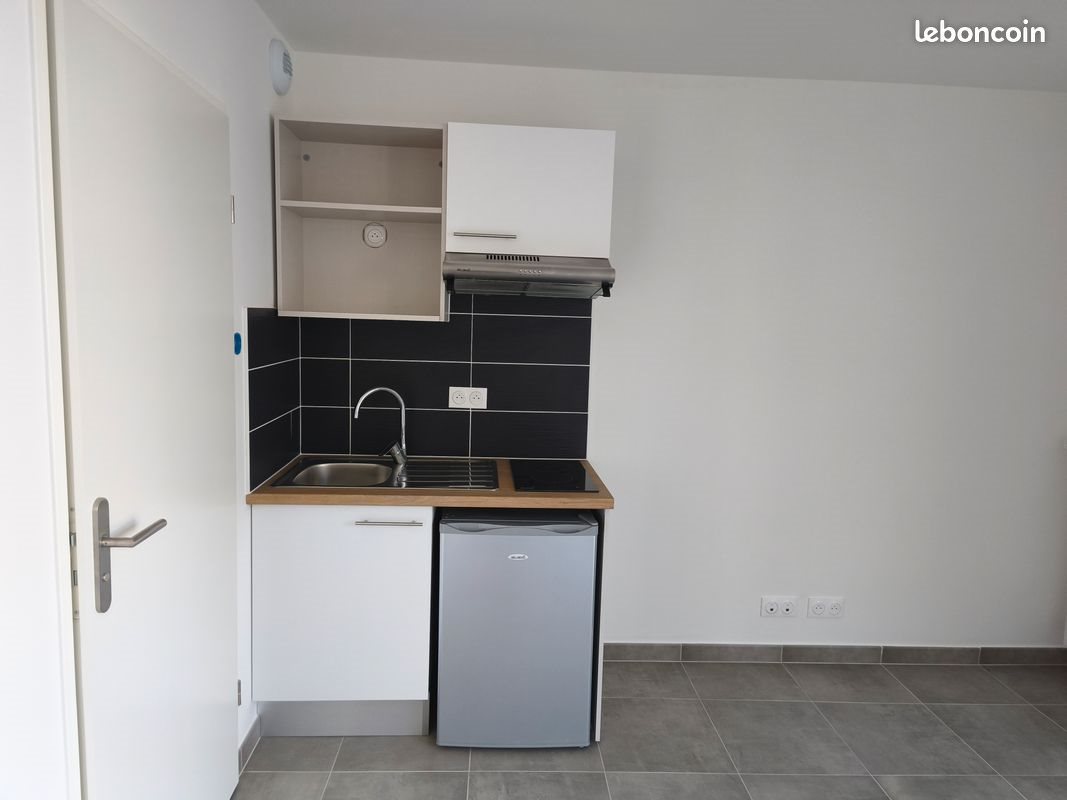 Appartement à louer, 27m², Saint-Maur-des-Fossés