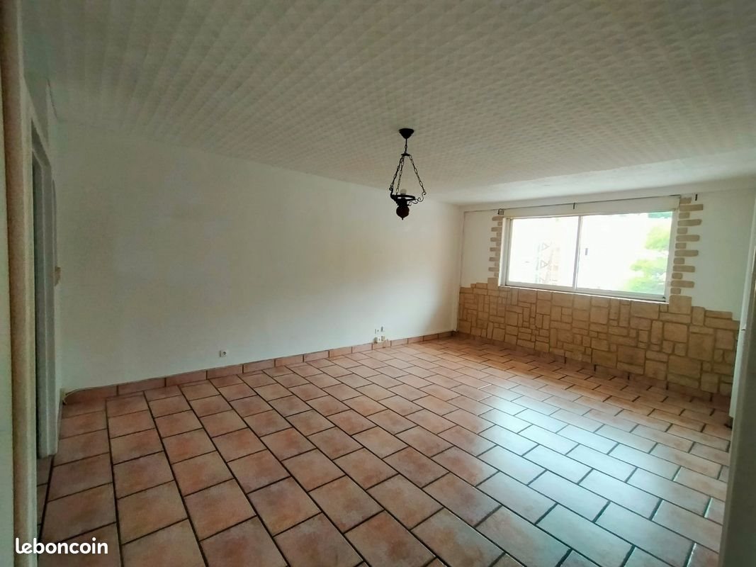 Appartement à vendre, 70m², Carros