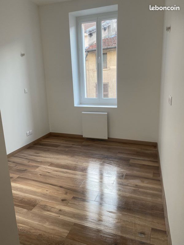 Appartement à louer, 35m², Saint-Symphorien-d'Ozon