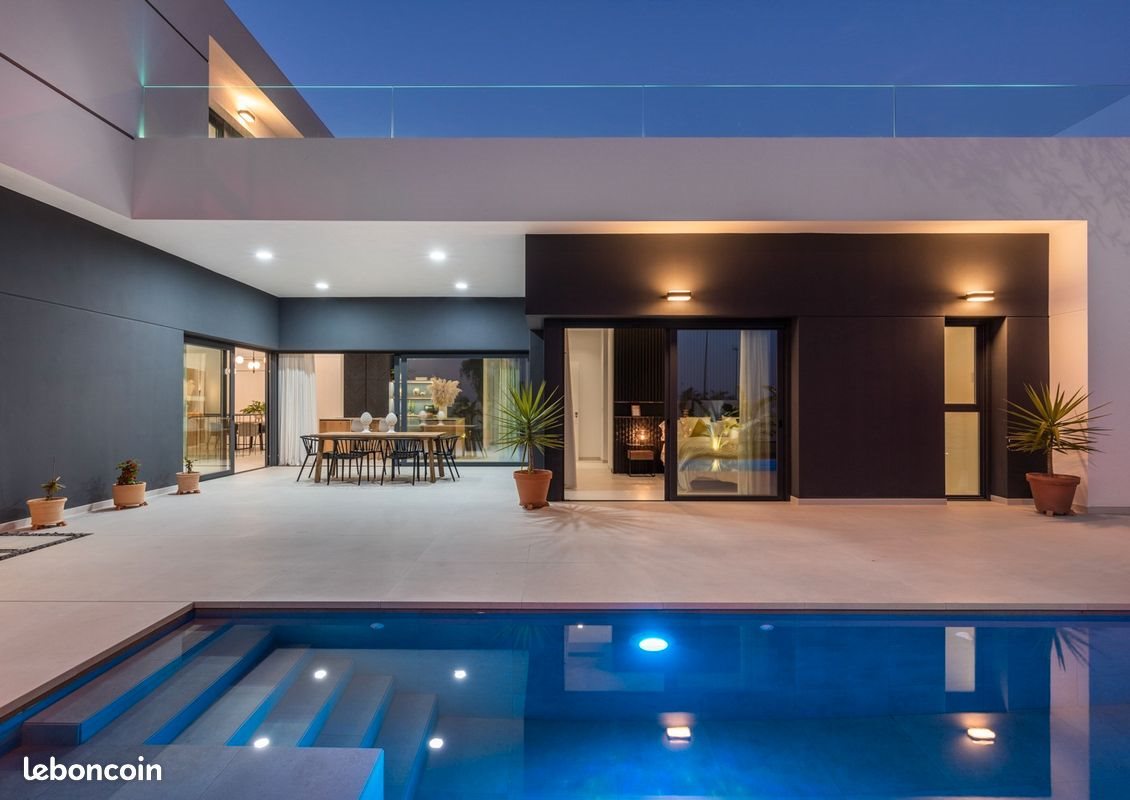 Maison à vendre, 597m², Saint-Laurent-de-la-Salanque