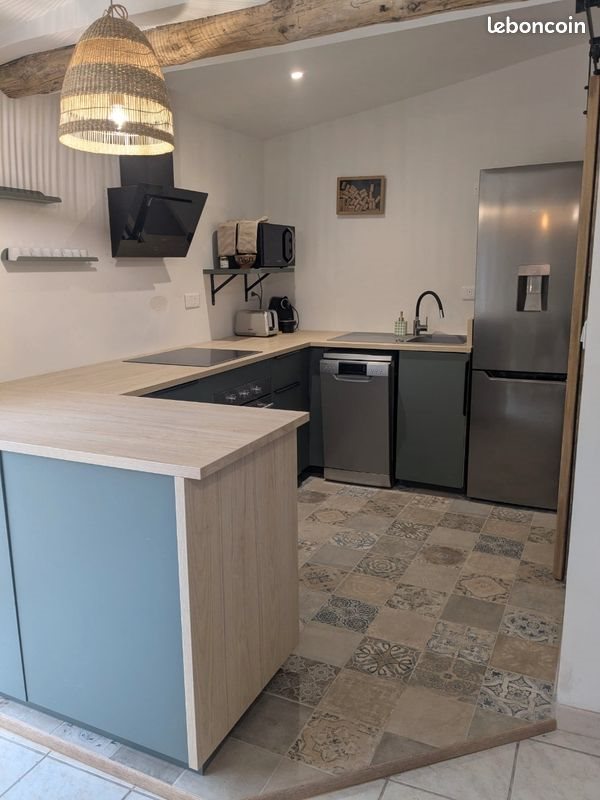 Maison à louer, 80m², Sénas