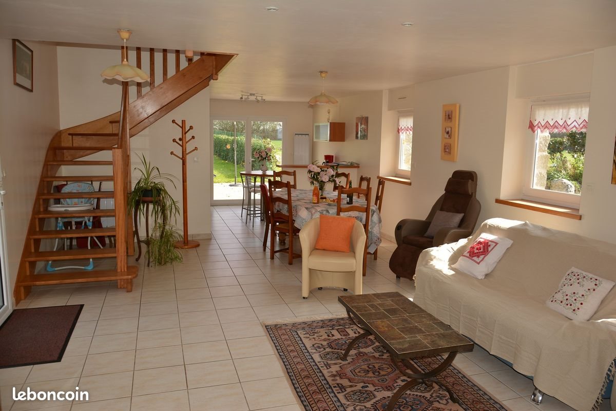 Maison à louer, 115m², Plogonnec