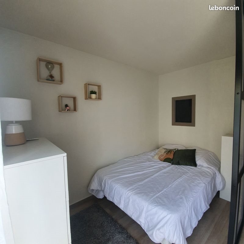 Appartement à louer, 32m², Suresnes