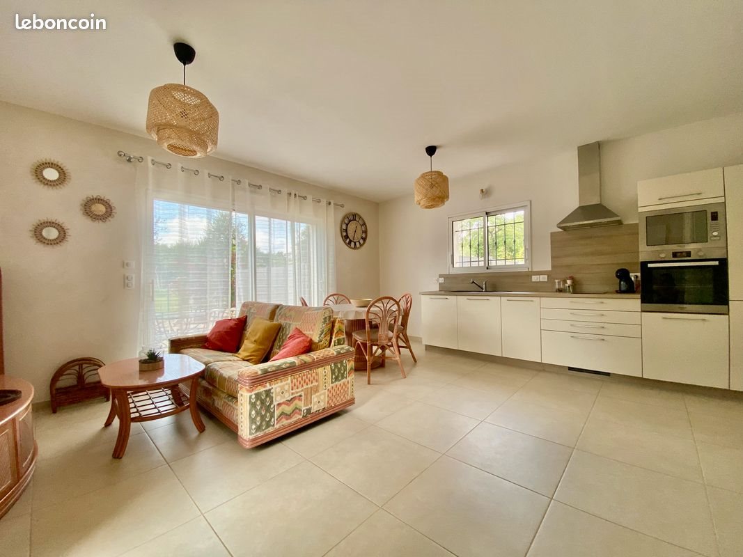 Maison à louer, 60m², Roquefort-les-Pins