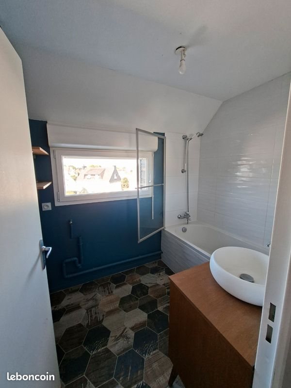 Appartement à louer, 41m², Plescop