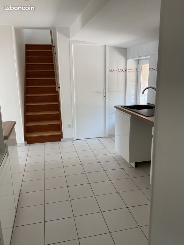 Maison à louer, 87m², Cénac