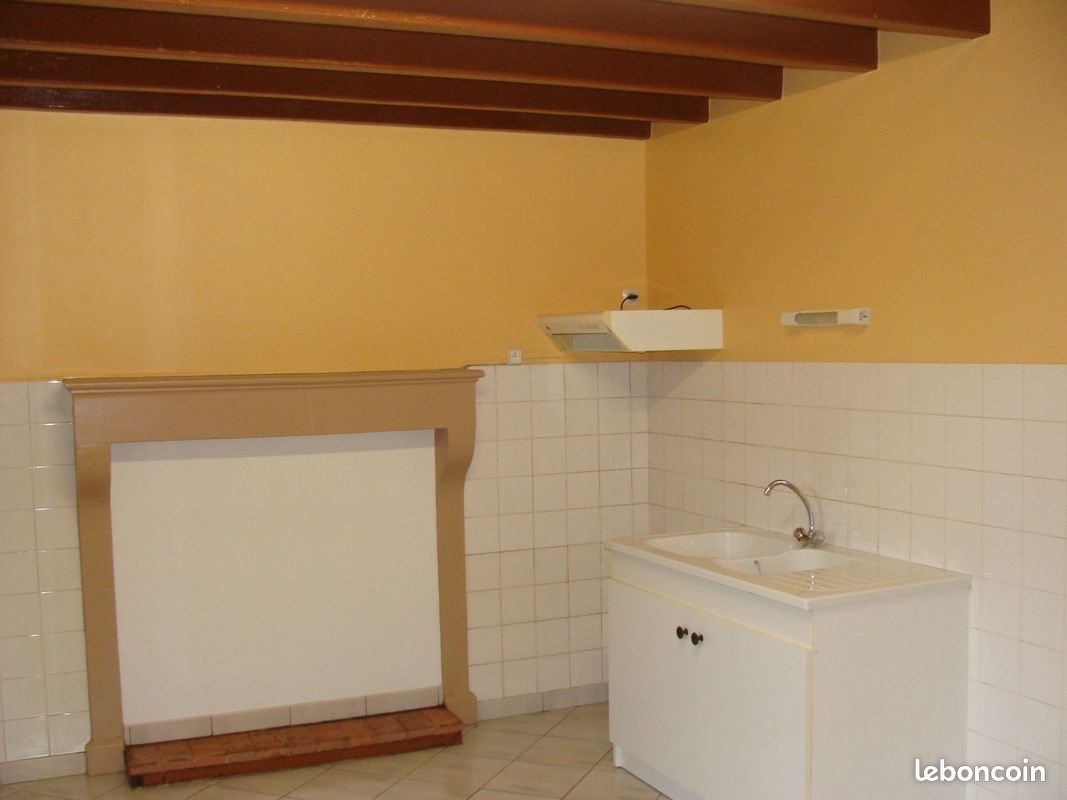 Maison à louer, 150m², Valdivienne