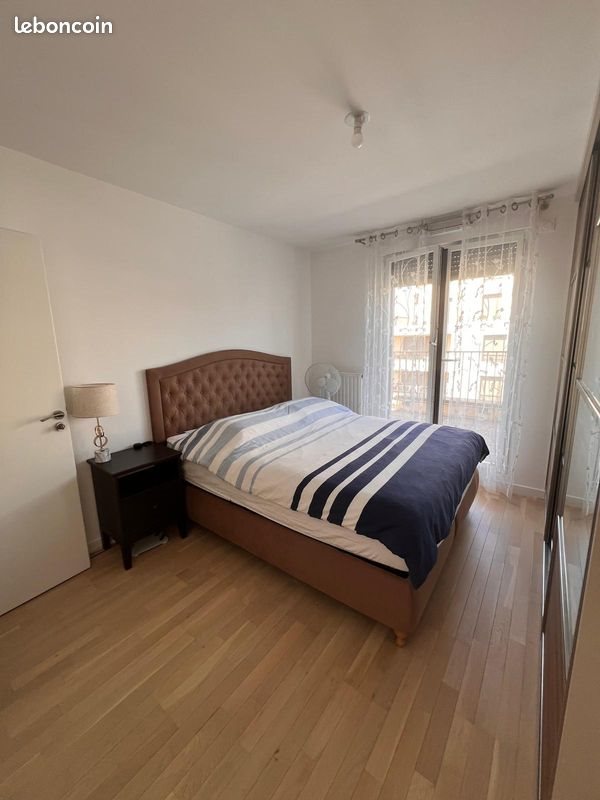 Appartement à louer, 82m², Saint-Germain-en-Laye