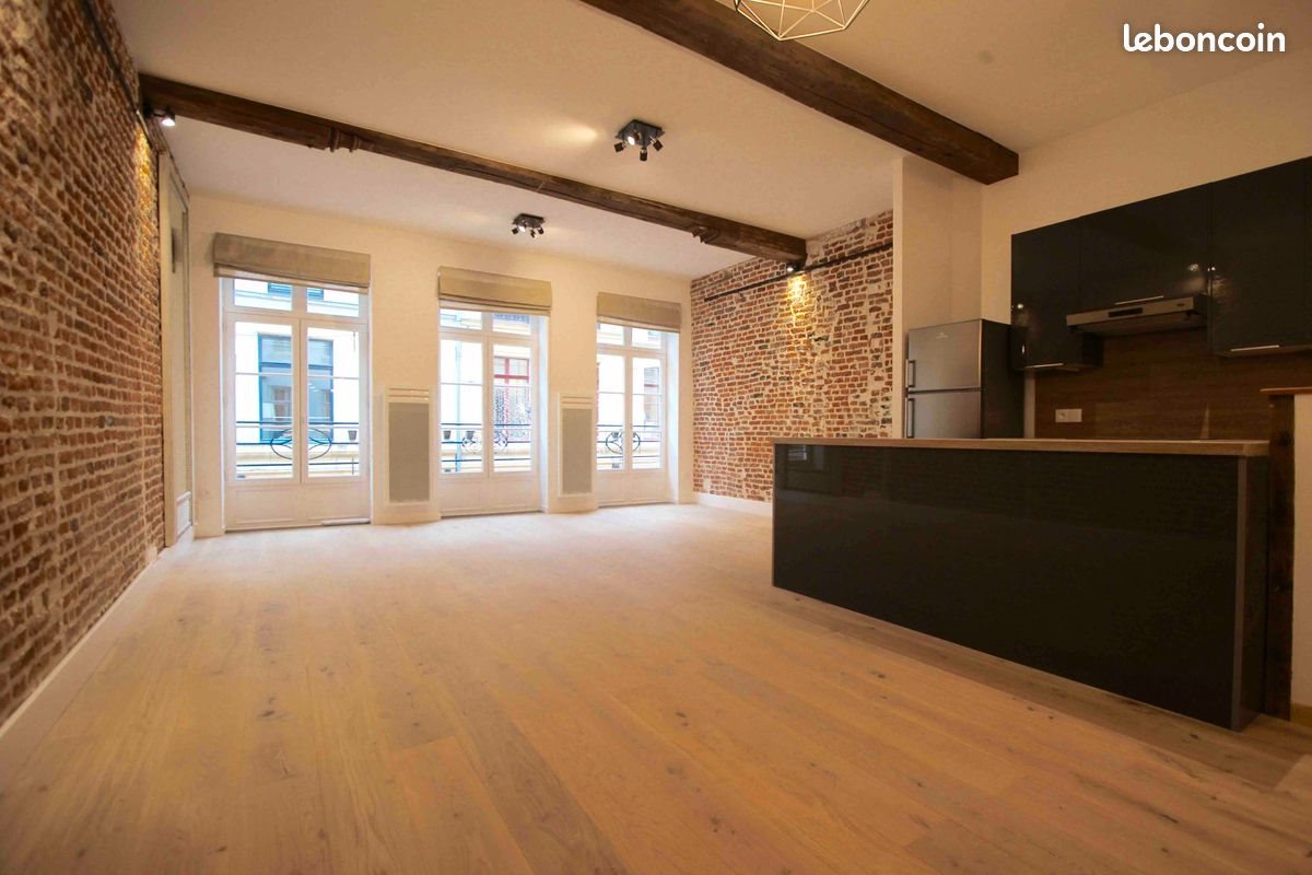Appartement à louer, 71m², Lille