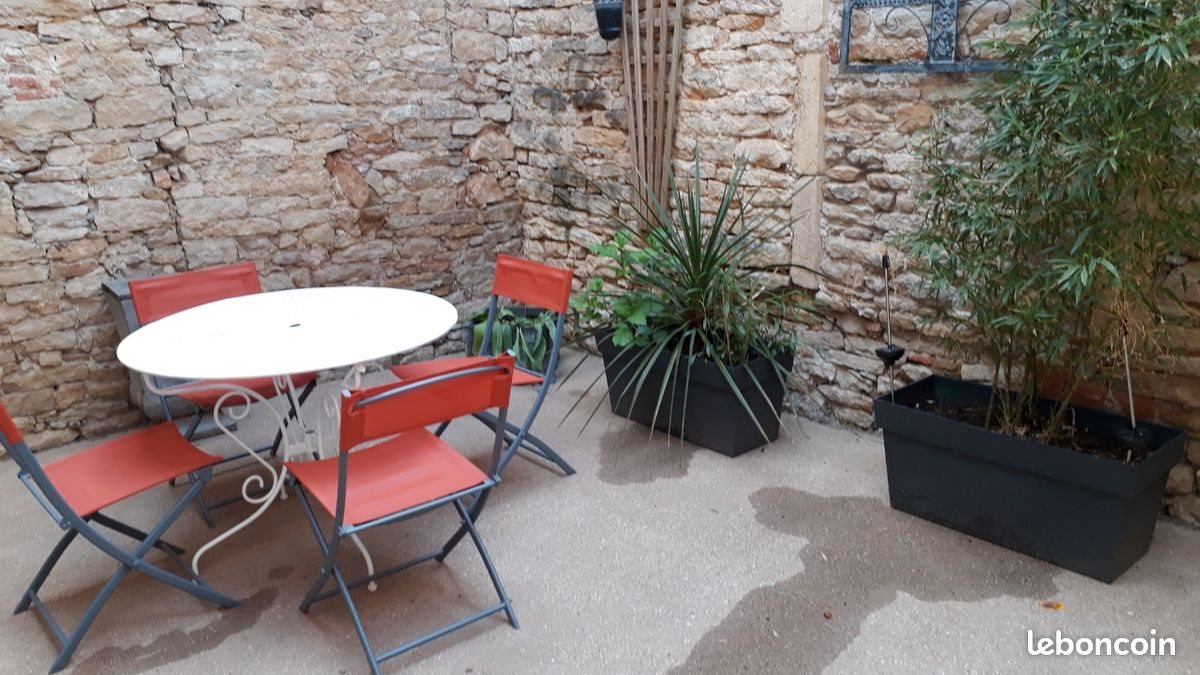 Maison à louer, 75m², Cluny