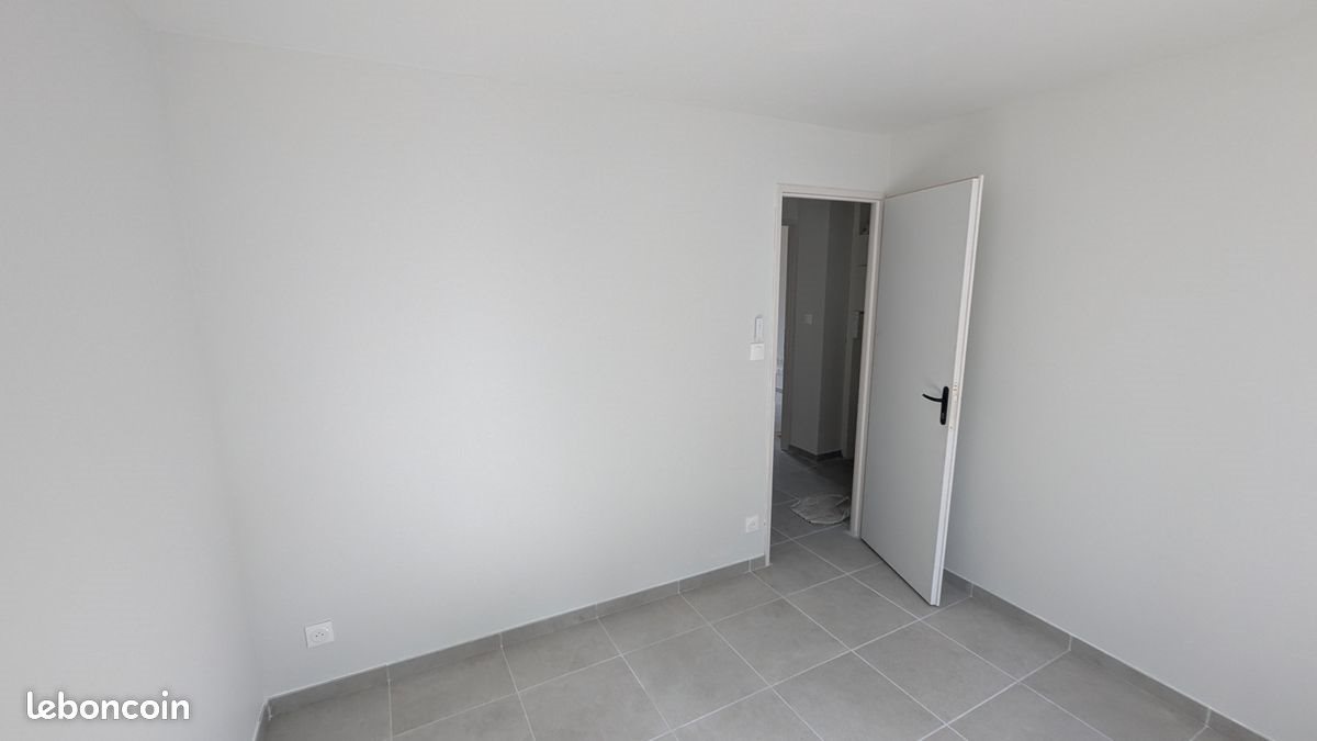 Appartement à louer, 35m², Génelard