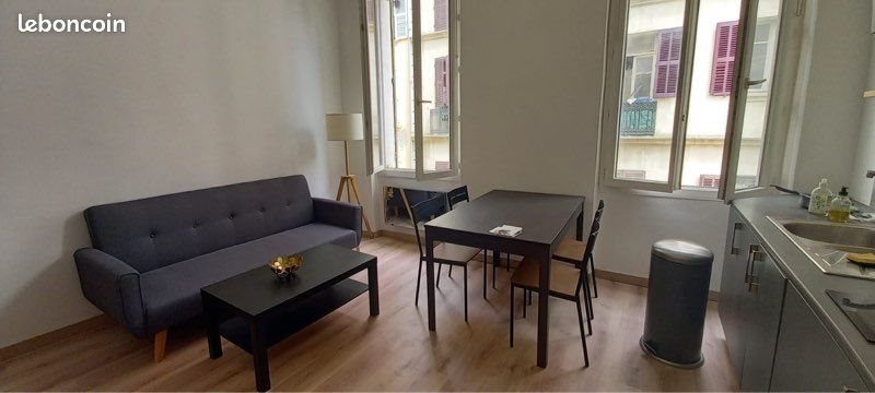 Appartement à louer, 33m², Toulon