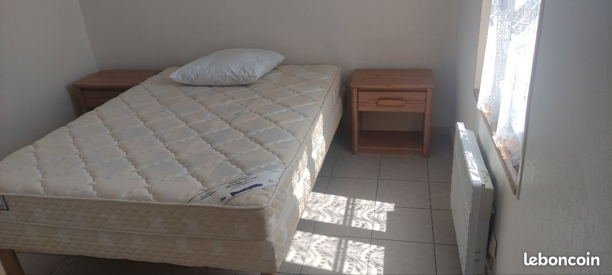 Appartement à louer, 30m², Saintes