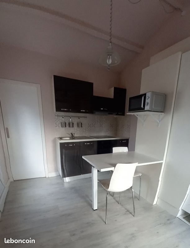 Maison à louer, 24m², La Crau