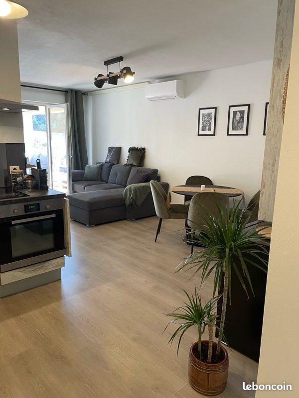 Appartement à louer, 45m², Ajaccio