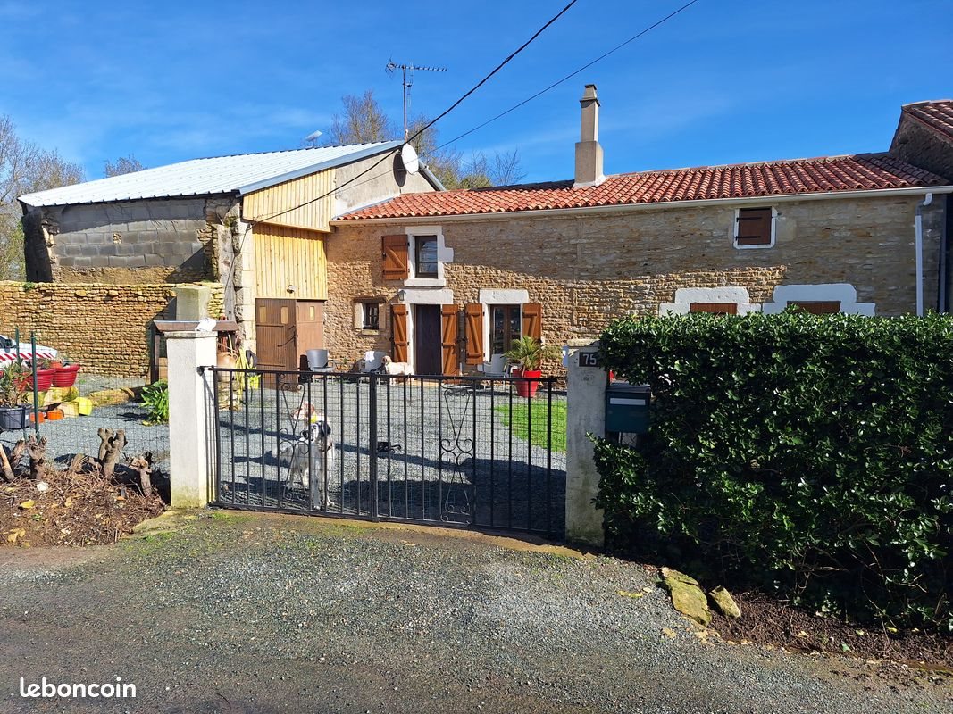 Maison à vendre, 106m², Maillezais