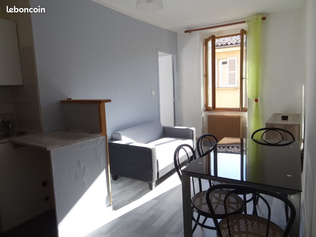 Appartement à louer, 41m², Mâcon