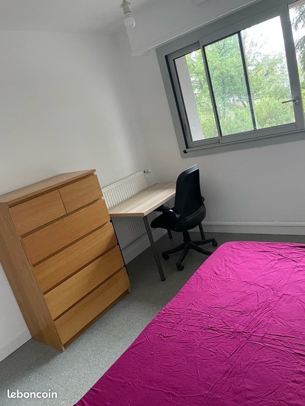 Appartement à louer, 4m², Vénissieux
