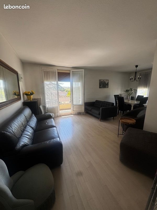 Appartement à vendre, 66m², Pierre-Bénite