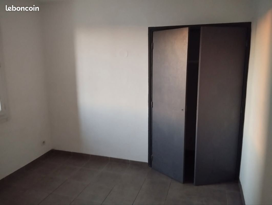 Appartement à louer, 65m², Uzès
