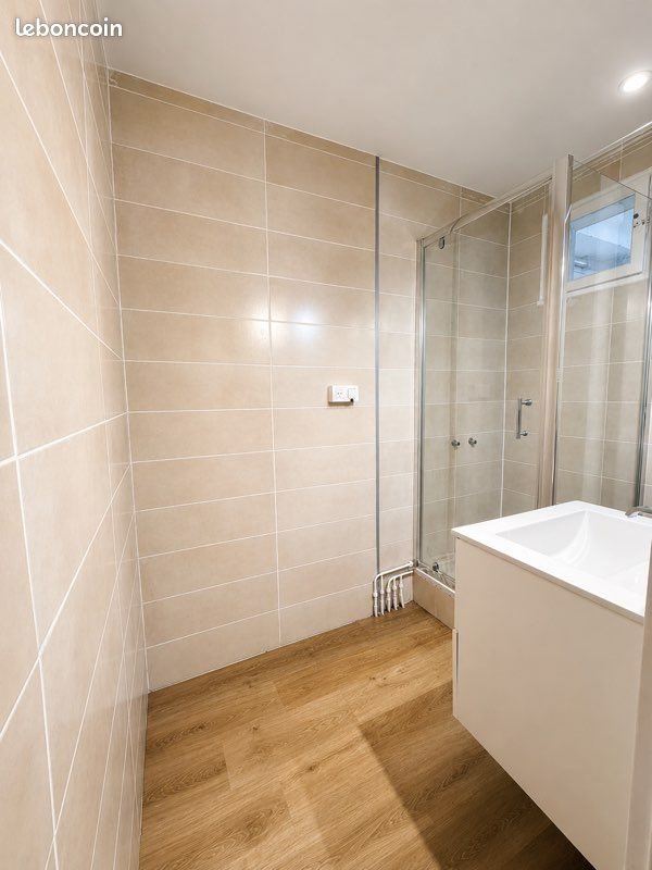 Appartement à louer, 70m², Lyon 8ème