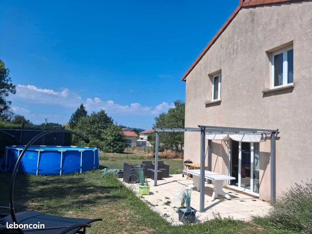 Maison à louer, 94m², Saint-Maurice-en-Gourgois